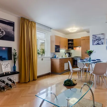 Apartment 1 Sunny With Terrace By Michal&friends Prag