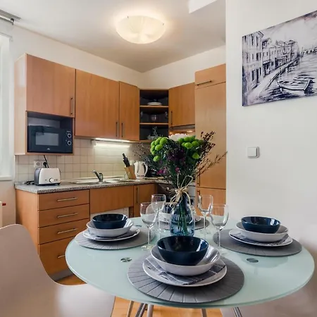 Apartment 1 Sunny With Terrace By Michal&friends